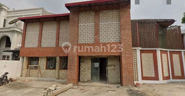 For Sale: 2-story Commercial Space in Kemang 1