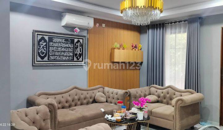 Dijual Rumah Minimalis Perumahan Bekasi Plus Swimming Dan Pool Full Furnished  2
