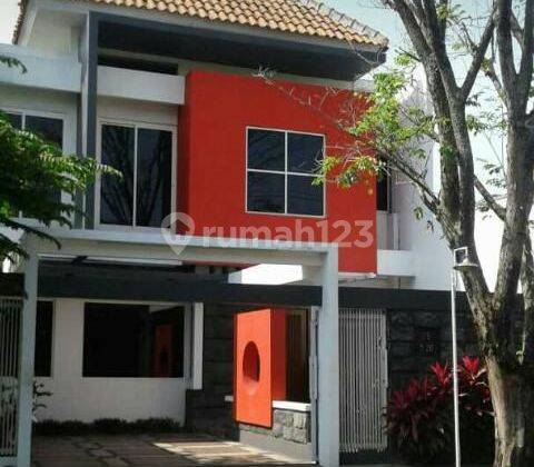 Rumah 2 Lantai Bagus jalan utama Sawojajar akses jalan lebar 1