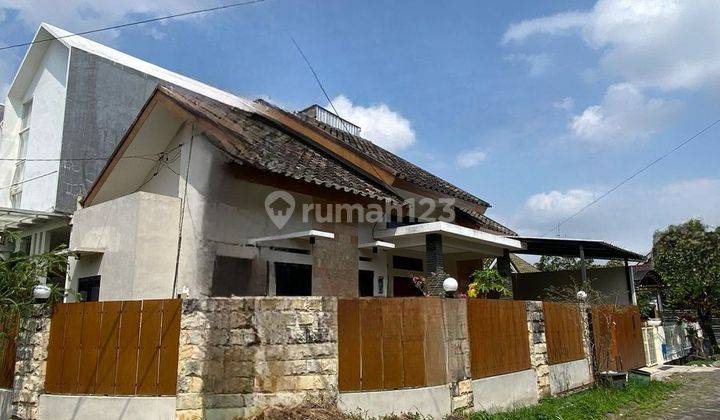 Rumah di Griyasha Bagus utk usah rmh kost posisi hook  1