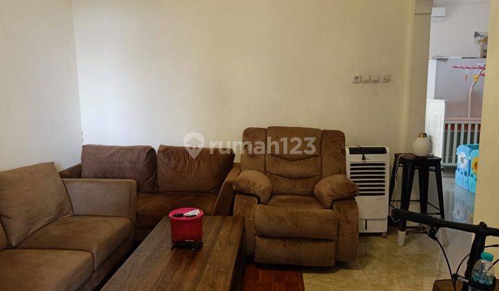 Rumah SHM Bagus di Letjend Sutoyo luas 211 turun harga 1.65M 2