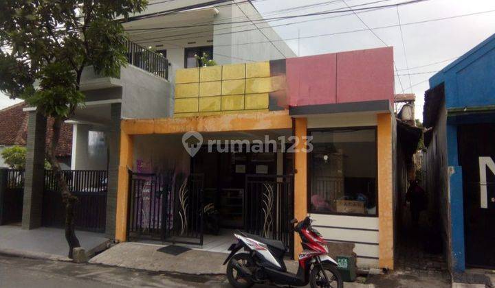 Rumah di Jalan bunga-bunga Bagus SHM Bagus untuk bisnis  1