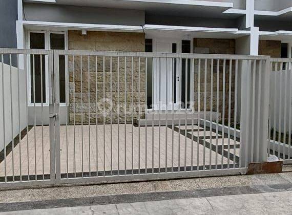 Rumah 2 Lantai Minimalis Lokasi , Wow Banget Dekat Suhat  1