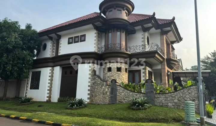 Dijual Rumah Mewah Full Furnished di Puspita Loka Bsd City 2
