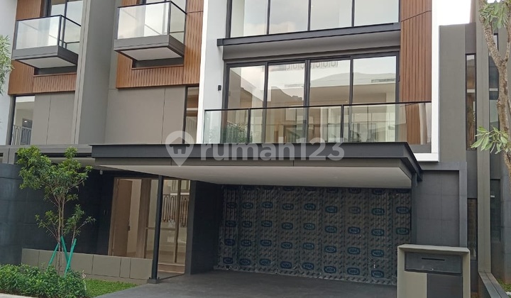 Dijual Rumah Sultan Navapark Bsd