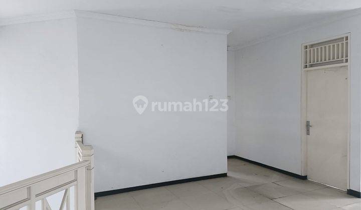 Di Jual Rumah Hoek di Palem Semi Karawaci Tangerang 2