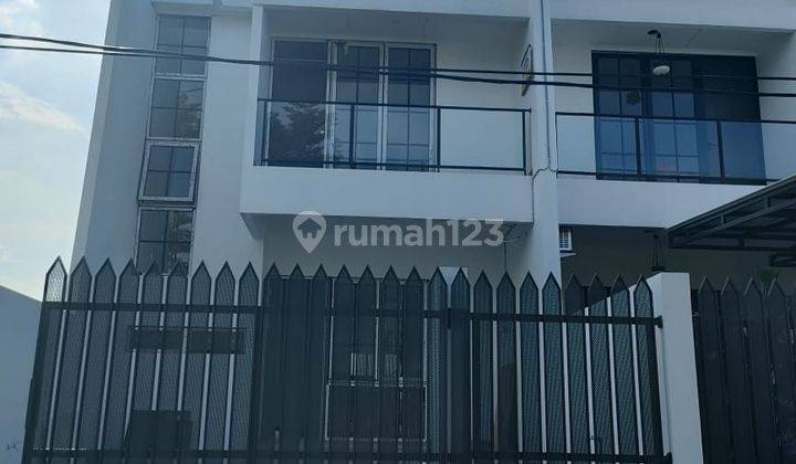 Di Jual Rumah di Villa Melati Mas Tangeraang 1