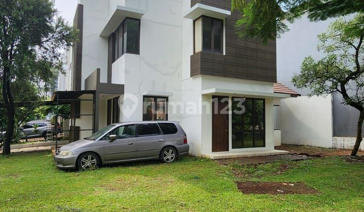 Dijual Rumah Hoek di The Icon Bsd
