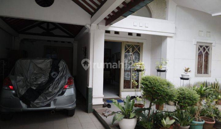 Dijual Cepat Rumah di Kencana Loka BSD 1