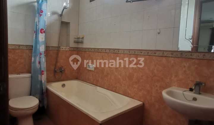 For Sale House In Taman Giri Loka Bsd 2