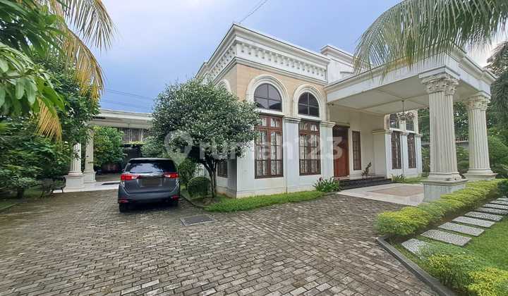 Dijual Rumah Mewah di Cibinong Bogor