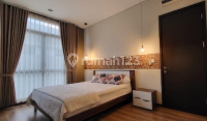 For Sale: Premium Area Home in Navapark, BSD City. 2