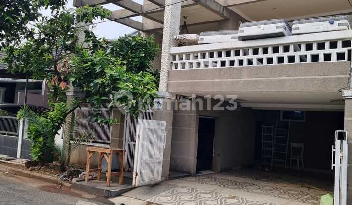 For Sale: Move-in Ready House in Serpong Park Cluster Diamond Behind Plaza BSD