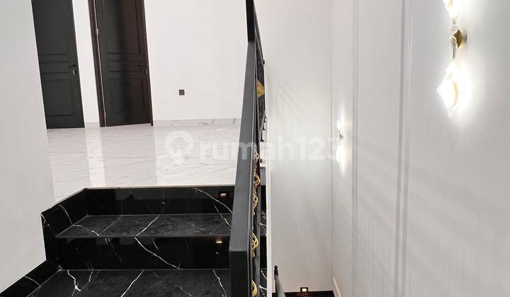 House for Sale in Nusa Loka BSD 2