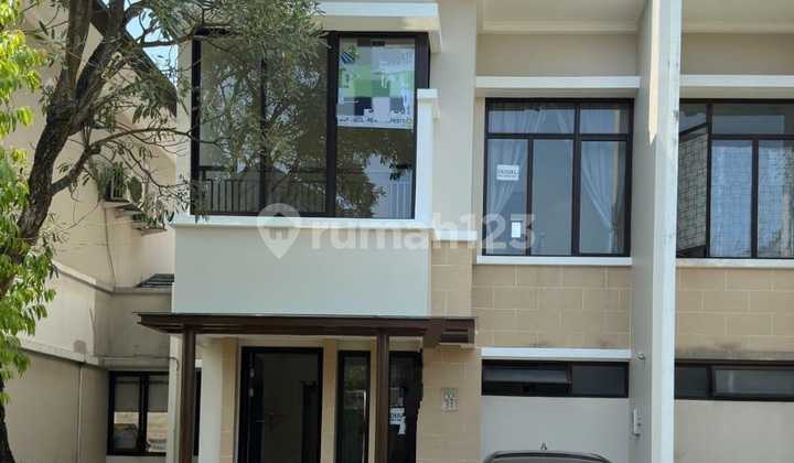 For Sale House In The Eminent Bsd