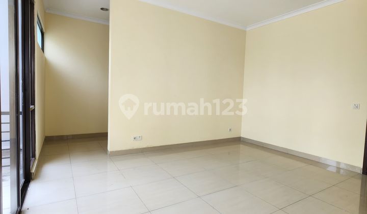 For Rent House in The Icon Cluster Ritzone BSD For Rent House in The Icon Cluster Ritzone BSD