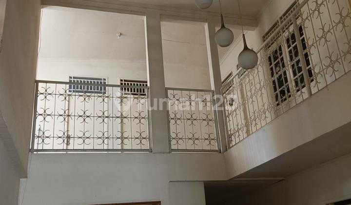 For Sale Boarding House Strategically Located Near Gunadarma University and UI Depok 2