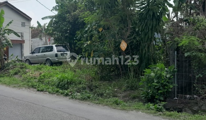 Tanah Luas 201 Meter Persegi Lokasi Strategis di Daerah Mlati Sleman. Tanah Luas 201 Meter Persegi Lokasi Strategis di Daerah Mlati Sleman.