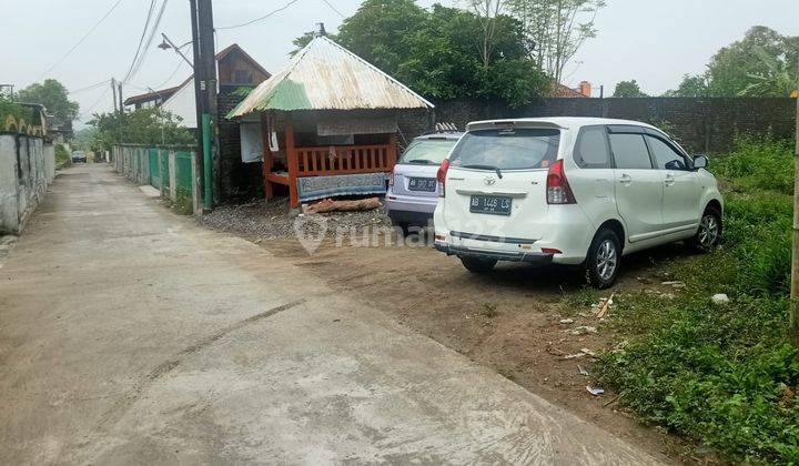 Tanah di Jl Berbah - Sleman, Sleman SHM 1.300 m² 2