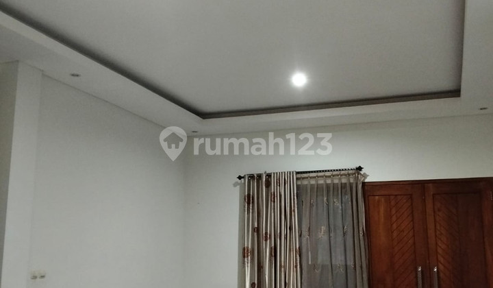 2-Storey House in Soragan, Kasihan Bantul, 100 Meters From Rskia Adinda & Near Malioboro 2