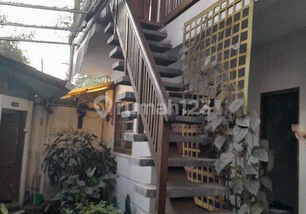 Dijual Rumah Strategis di Pandega Rini - Caturtunggal, Cocok untuk Homestay / Guest House 2