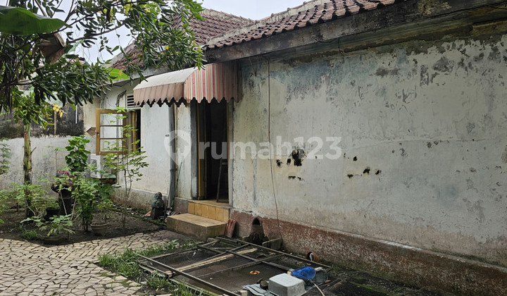 Rumah Lama Strategis Berada Di Tengah Kota Wisata Kraton Yogyakarta. 2