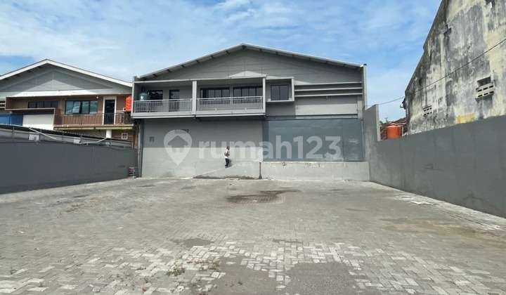 Warehouse for Rent Strategic Location on South Ringroad Street near Giwangan Terminal, Singosaren Banguntapan Bantul