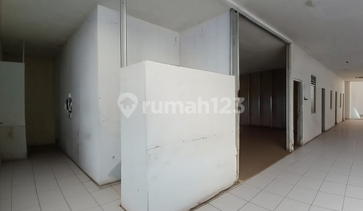 For Rent: 1397 Square Meter Warehouse, Strategic Location Near STAN Maguwoharjo Market, Depok, Sleman