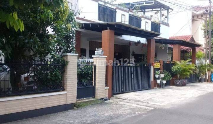 Di Jual Rumah Di Dalam Kompleks 