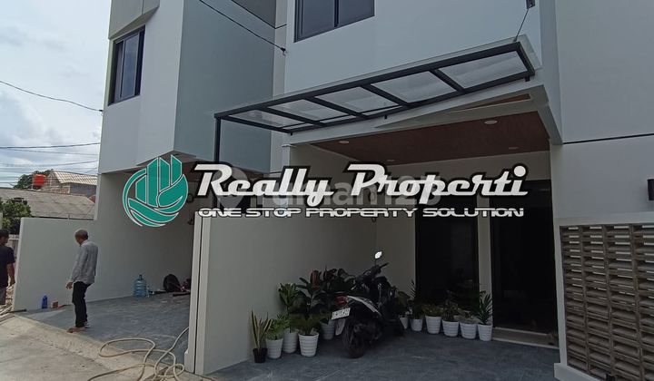Dijual Rumah Baru 2lantai Di Jakarta Timur