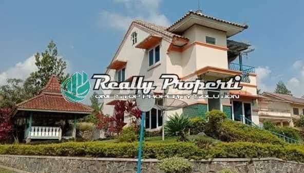 Dijual Villa Posisi Hook Dicipanas 