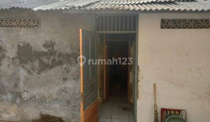 Di jual rumah second dalam gang Jatibening pondok gede bekasi 9