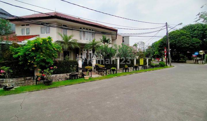 Rumah 2 Lantai SHM Sudah Renovasi 2