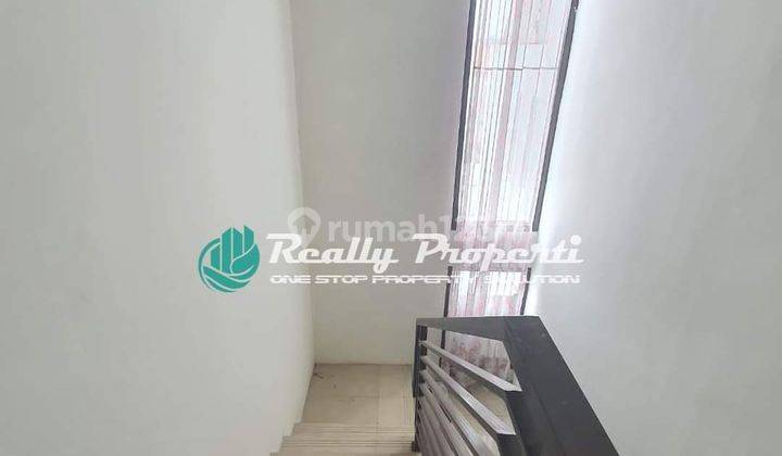 Rumah 2 Lantai Bagus Unfurnished di Cilangkap, Jakarta Timur 12