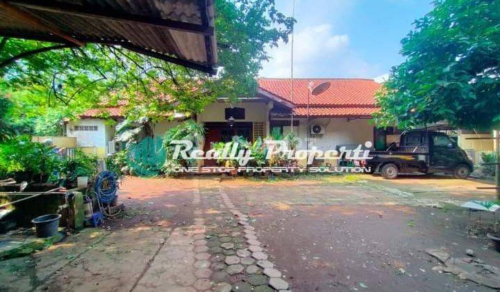 Dijual Rumah Dengan Bangunan Buat Usaha Dengan Halaman Luas Di Raya Jatimakmur Pondok Gede  2