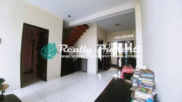 Dijual Rumah Dalam Perumahan 2 1/2  Lantai di Jatimakmur Pondok Gede  1