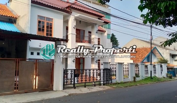 For Sale House on Jalan Raya Pasar Minggu, South Jakarta