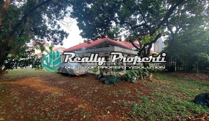 For Sale House With Spacious Yard In East Jakarta 2