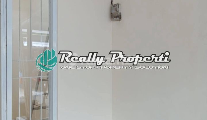 Disewakan Rumah Dalam Komplek Dijatiwarna Bekasi 2