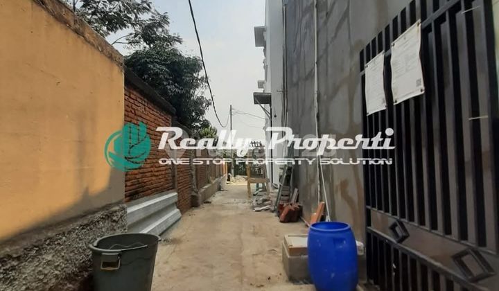 Dijual Kontrakan 10 Pintu,di Jalan Raya Kaudau Jatimakmur Pondok Gede
