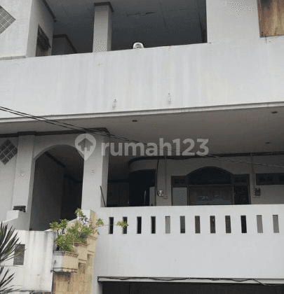 Dijual Murah Rumah Bagus 4 Lantai di Lebak Bulus 2