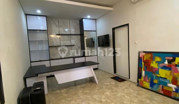 Rumah Cocok untuk Bisnis di Kebayoran Baru 2