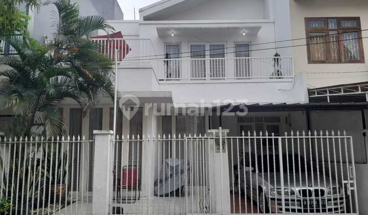 Cozy and Comfortable House in Bintaro