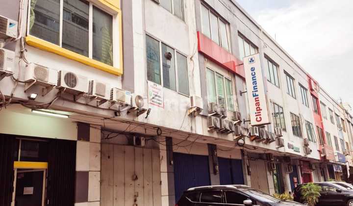 Dijual Ruko Grand Mall Bekasi Jalan Jend Sudirman Bekasi Barat Furnished dan SHM Dijual Ruko Grand Mall Bekasi Jalan Jend Sudirman Bekasi Barat Furnished dan SHM