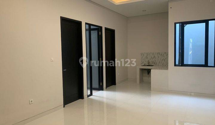 Dijual Rumah Baru di Imperial Gading Harga Nego Ada 1 Gudang  2