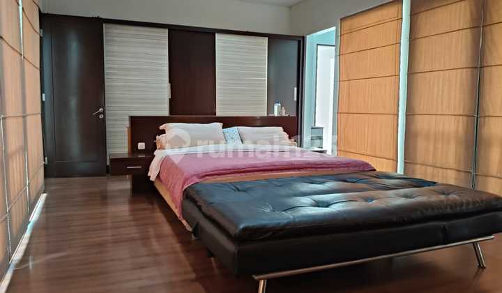 Disewakan Rumah Villa Permata Gading Sirkulasi Udara Bagus Cahaya Terang 2