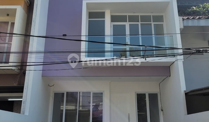 Dijual Rumah baru 3,5 lantai di Kelapa Hibrida Kelapa gading