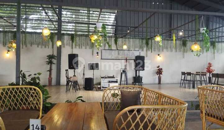 For Rent Commercial Building on East Bekasi Main Road, Suitable for Showroom