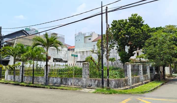 Dijual Kavling Hoek Luas 440m di Janur Elok Kelapa Gading Nego Tipis