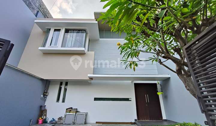 Disewakan Rumah Villa Permata Gading Sirkulasi Udara Bagus Cahaya Terang Disewakan Rumah Villa Permata Gading Sirkulasi Udara Bagus Cahaya Terang